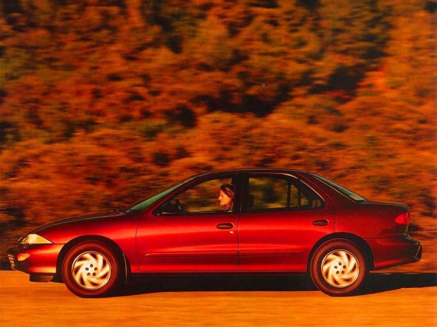  Chevrolet Cavalier 1995 года  (фото 2 из 13)